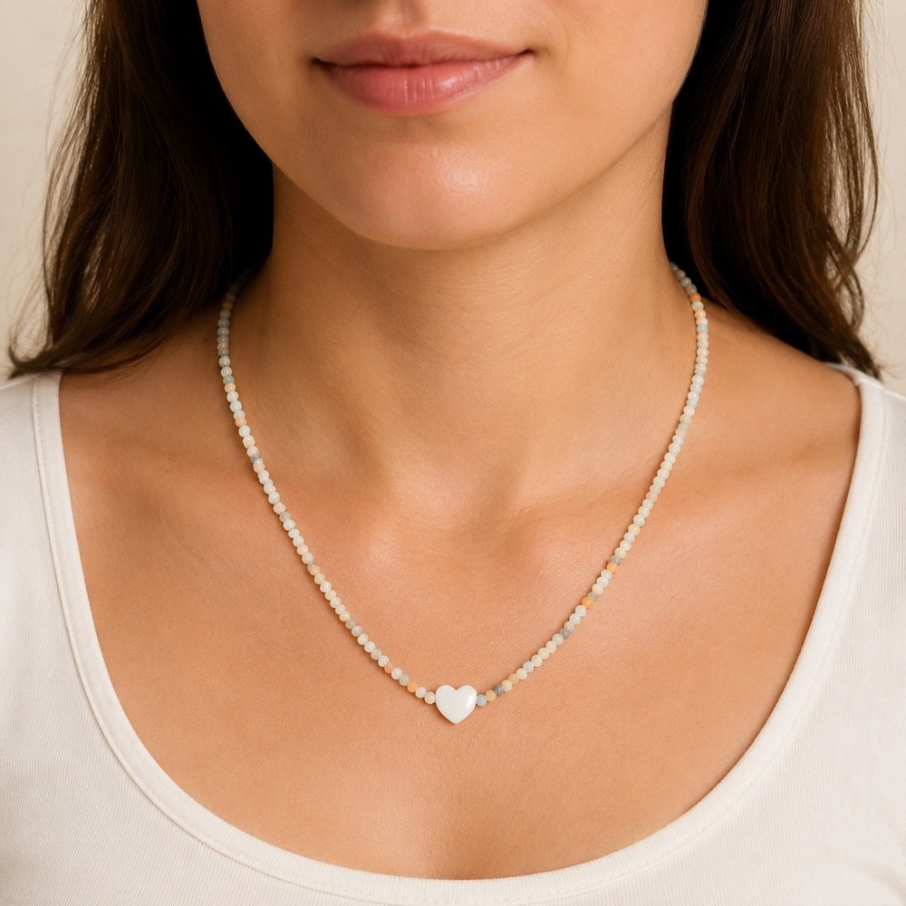Maxwell Mother of Pearl Heart Beaded Necklace Multicolor Y2K Single Strand